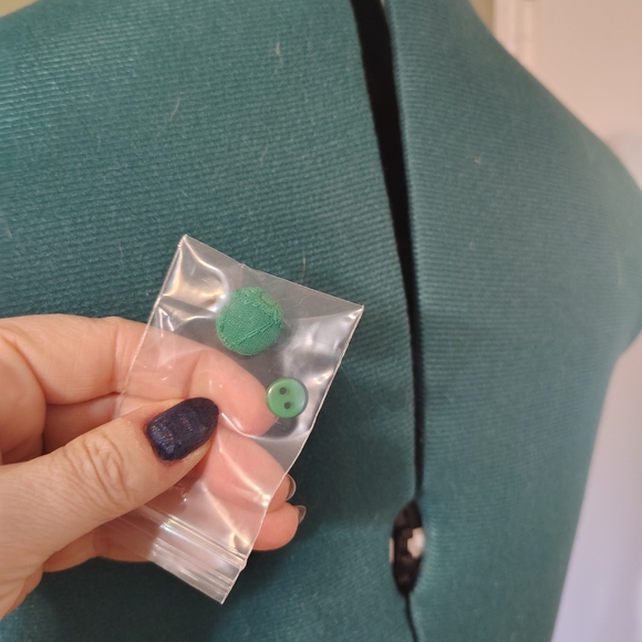 Unique Vintage Eyelet Dress - Picture 7 of 7